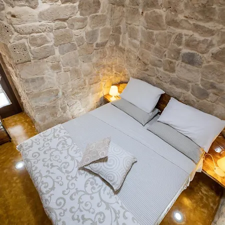 Trullo, Con Giardino Privato, A Pochi Mt Dal Mare * Torre Suda