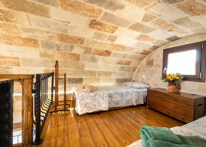 Trullo, Con Giardino Privato, A Pochi Mt Dal Mare بيت للعطل توري سودا